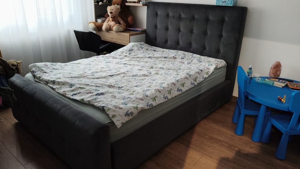 Pat matrimonial 140 x 200 sau 160x 200