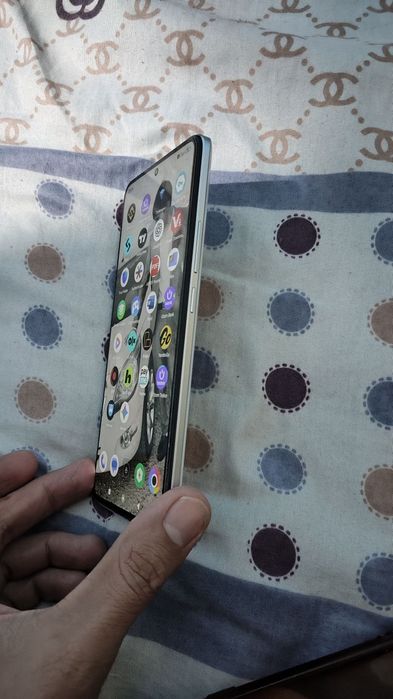 Xiaomi Poco f5 pro 12-512 GB