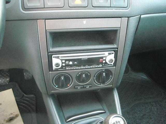 Volkswagen Bora1.6, 2002 г.в.