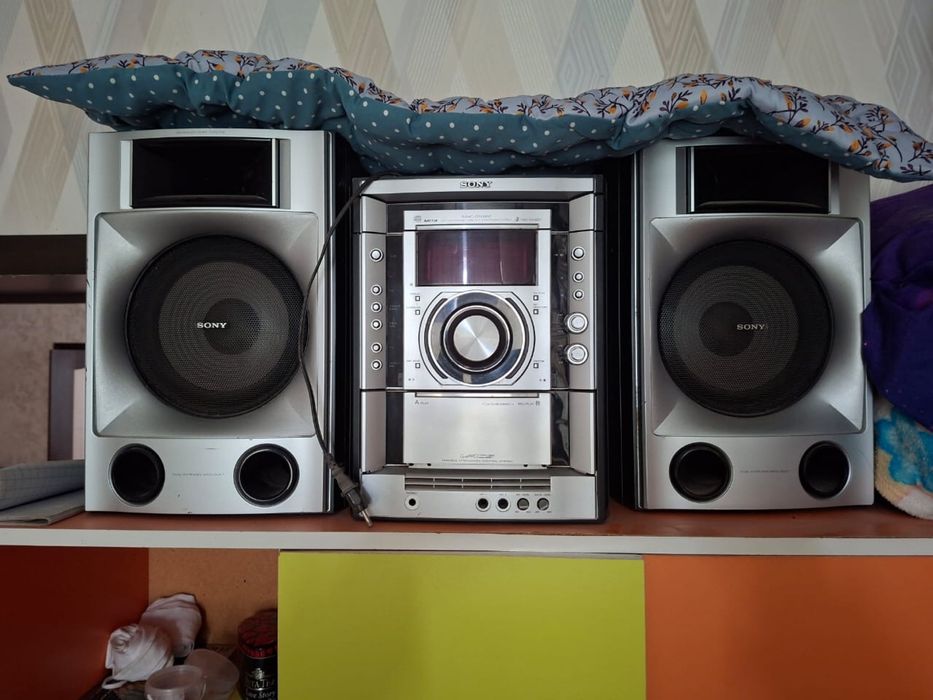 Муз.центр_ SONY