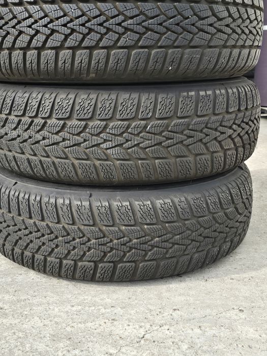 4 Броя 175/65/15 Dunlop 2x8mm 2x7mm