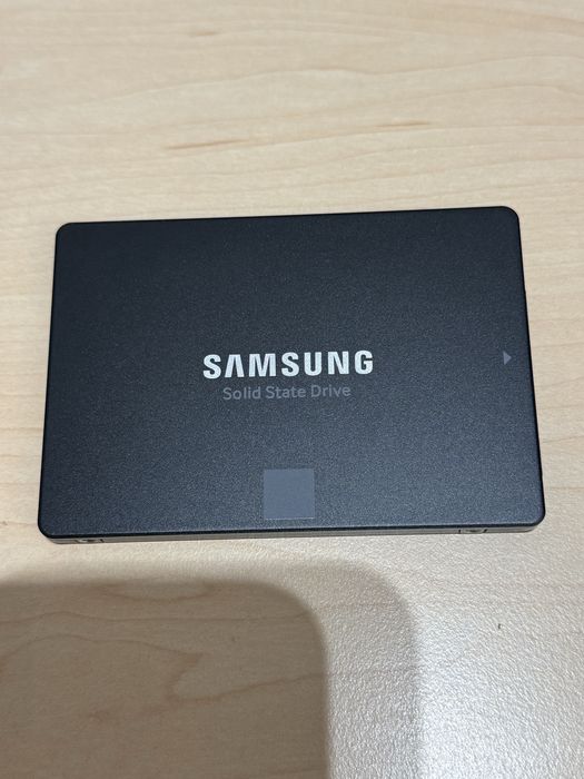 SSD Samsung 860 EVO 500GB - 98%