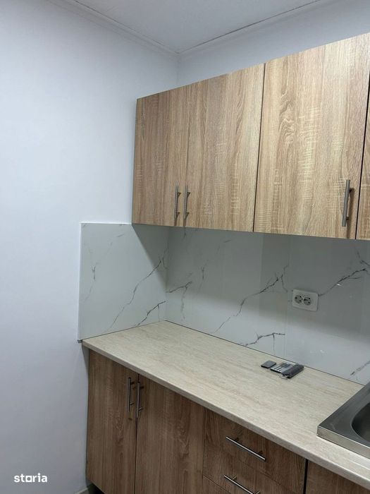 De vanzare garsonieră renovată, etajul 1, zona Kaufland Mihai Viteazu