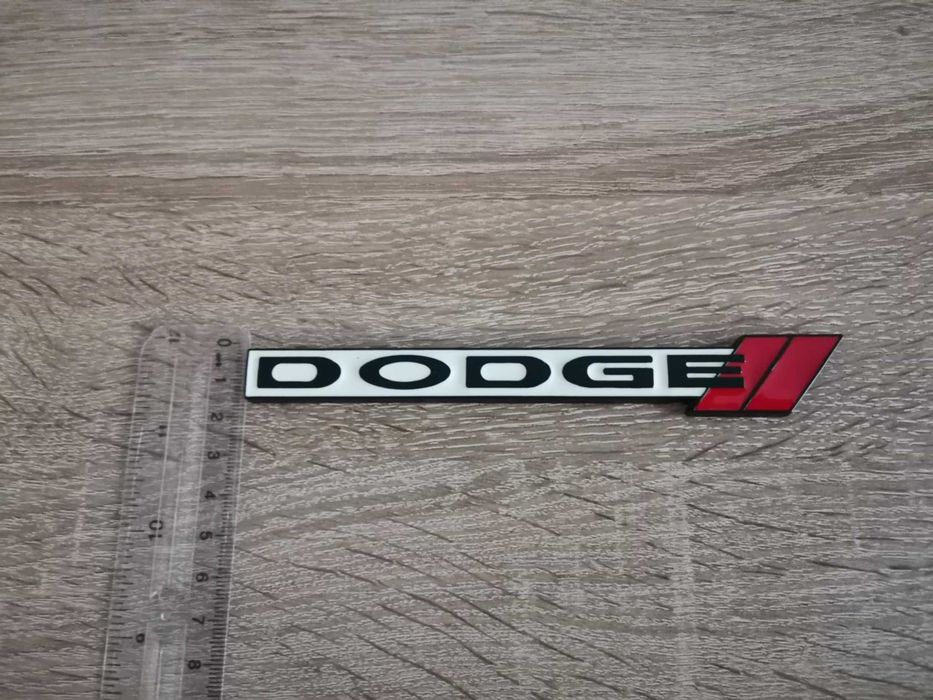 бяла емблема за решетка Додж Dodge