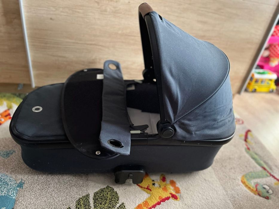 Комбинирана бебешка количка Maxi Cosi Addora 2