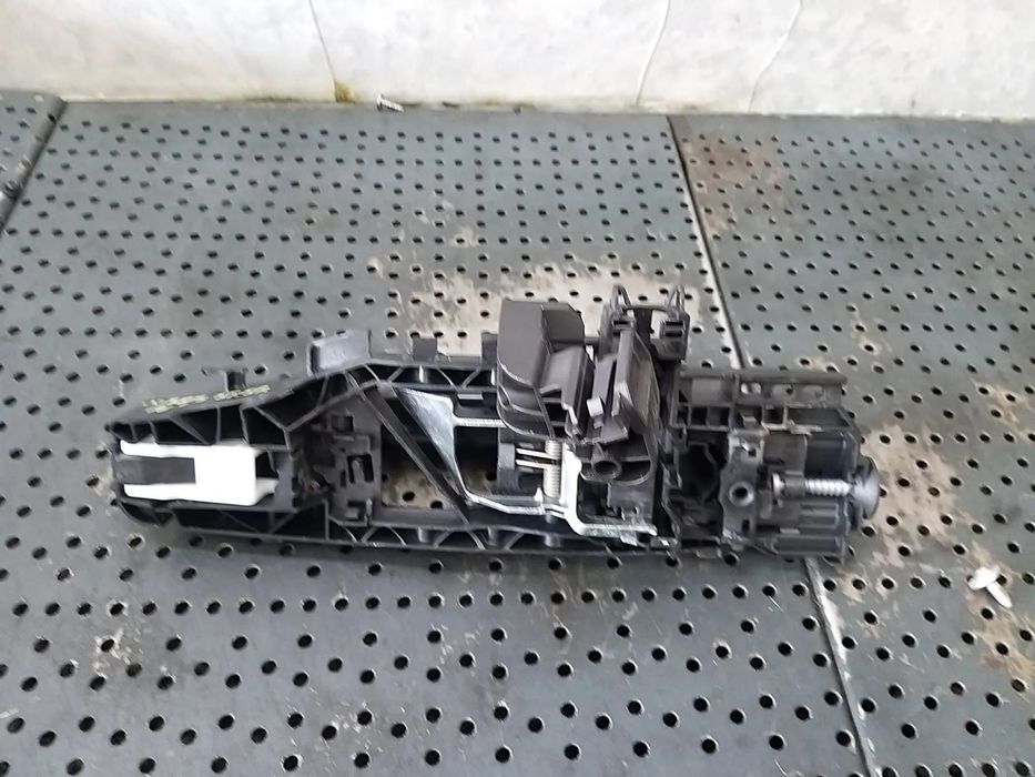 Maner usa stanga spate mercedes c class w205 a0997601700