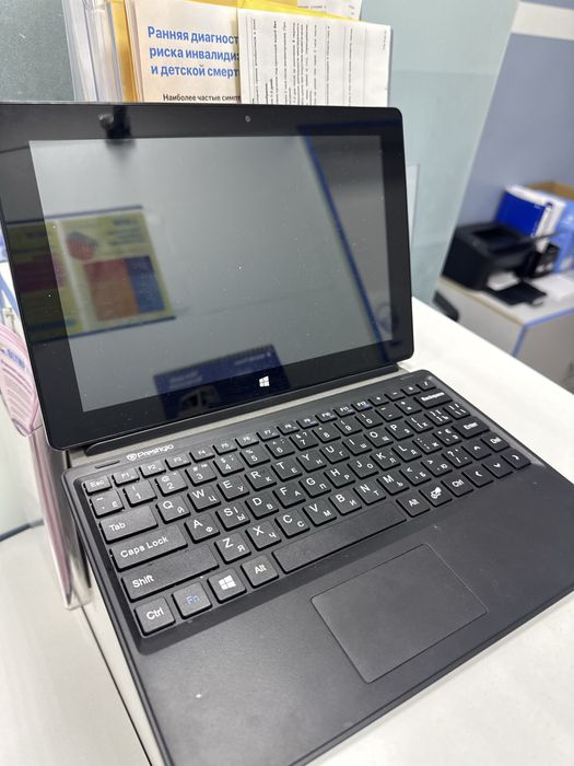 Планшет, ноутбук. Prestigio