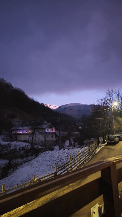 Ofer cazare in Bran Simon