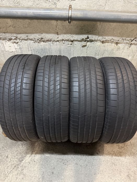 235/55/19 Bridgestone 4бр дот22