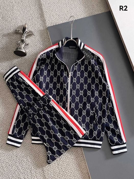 Aduc pe comanda Compleu GUCCI orice model