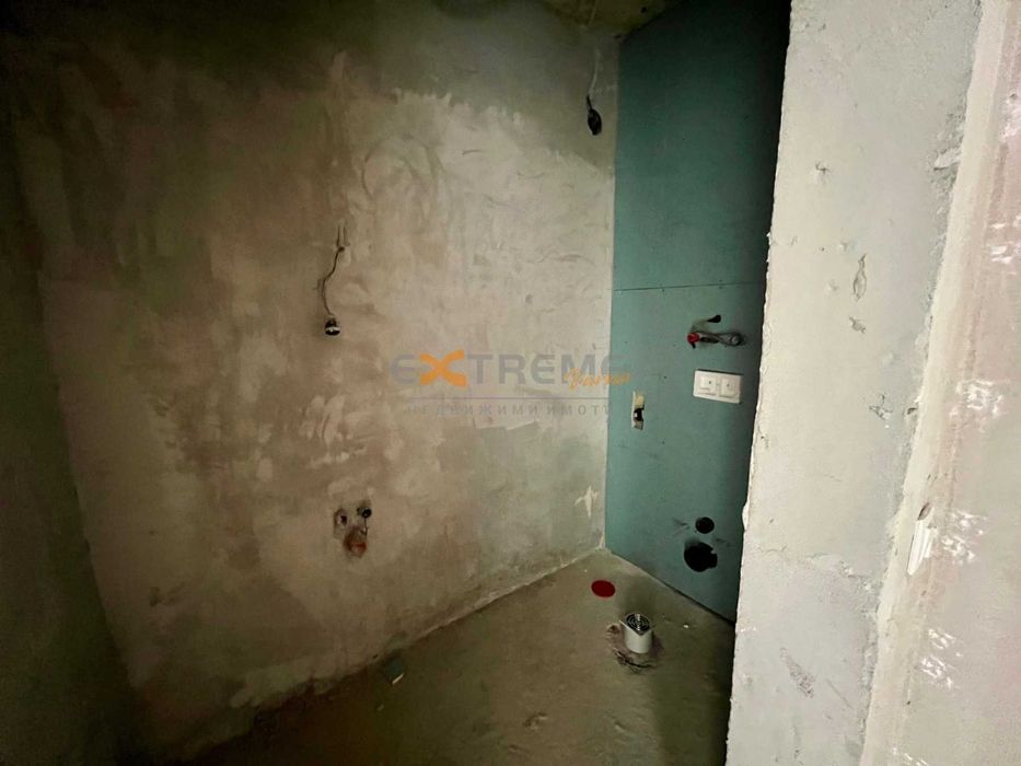 Продава се Двустаен апартамент в Варна, м-т Св. Никола - 152 кв.м за 1654 €/кв.м - Снимка #6