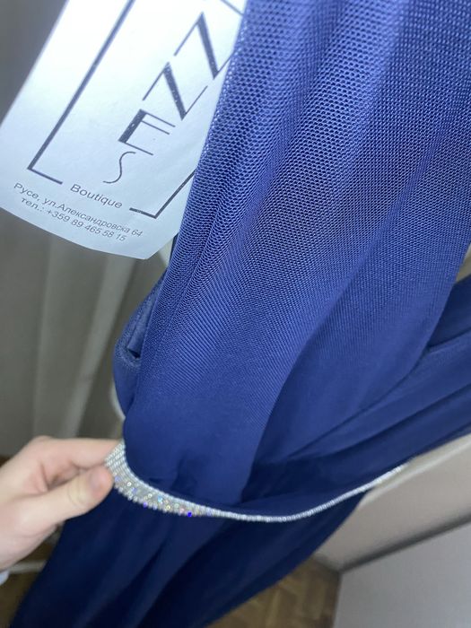 Официална рокля  .