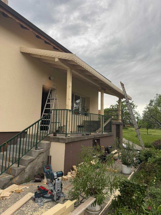 Дървени навеси, гаражни конструкции, перголи и други