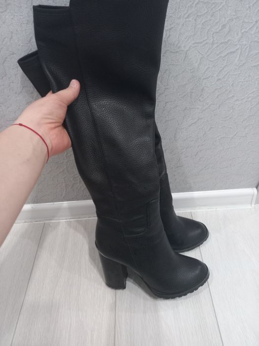 Продам осенние сапоги