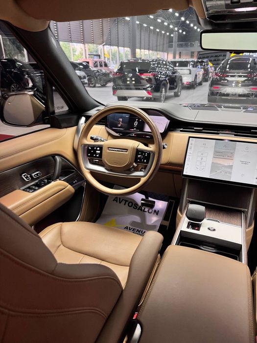 Land Rover Range Rover LWB P360 SE