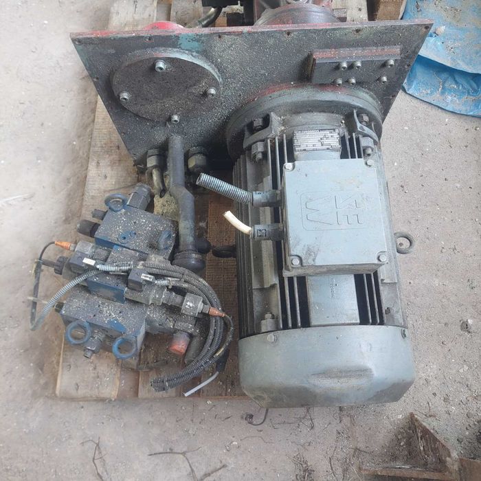 Pompa hidraulica cu motor 22 kw,  presiune 400 BAR