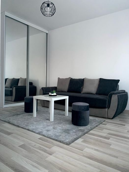 PROPRIETAR închiriez garsonieră in Green Residence