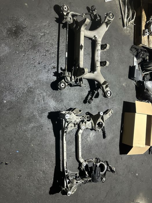 Punte Fata / Jug / Cadru Motor XDRIVE 4x4 BMW Seria 7 G11 g12 G30 G32