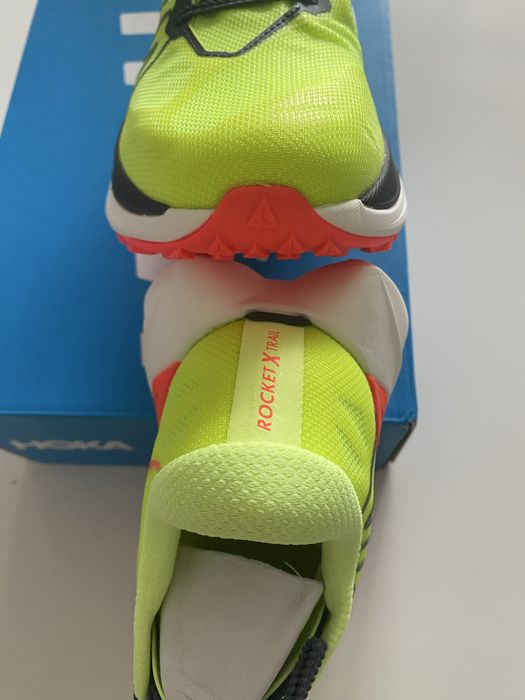 Hoka Rocket X Trail, masura 42