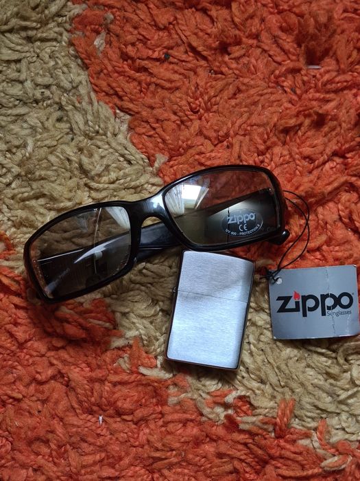 Bricheta/ochelari soare Zippo