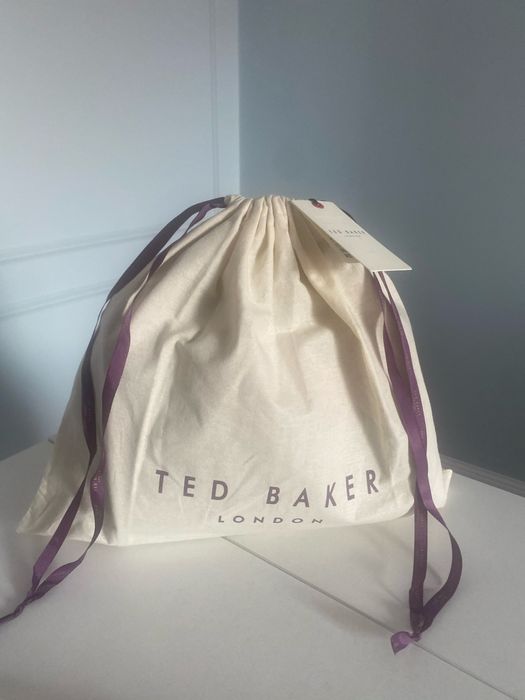 Продам новую брендовую сумку