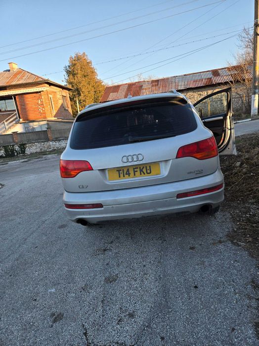 Ауди кю7 на части