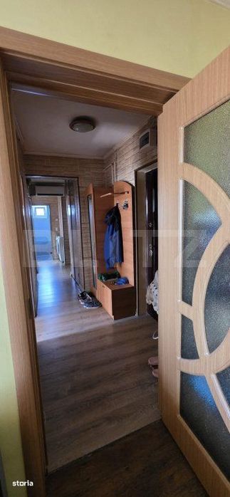 Apartament 4 camere, 4 balcoane,an 1984, 75 mp, zona Blv Bucuresti