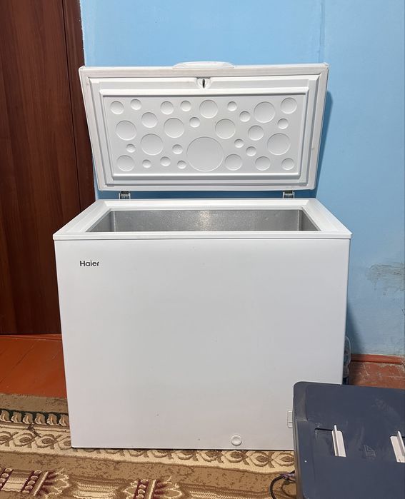 Продается морозильная камера