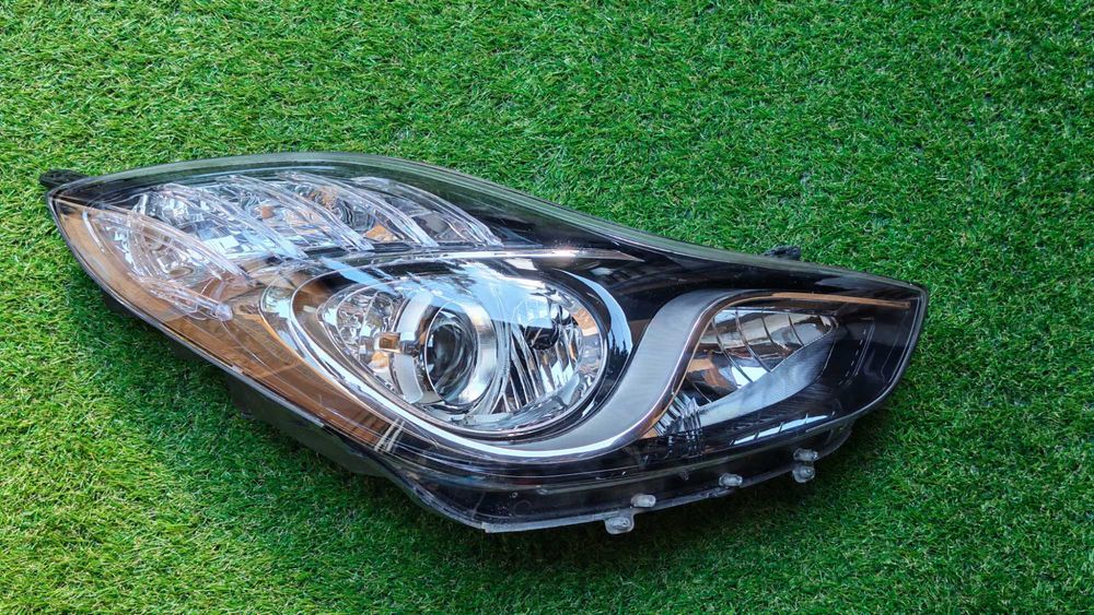 Фар за Hyundai IX20 / Фарове за Хюндай ИХ20