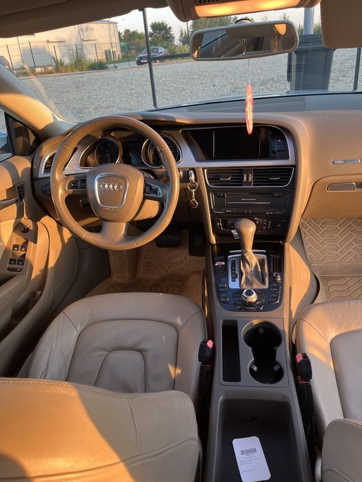Vand Audi a5 2011 automat 2.0 diesel 143cp