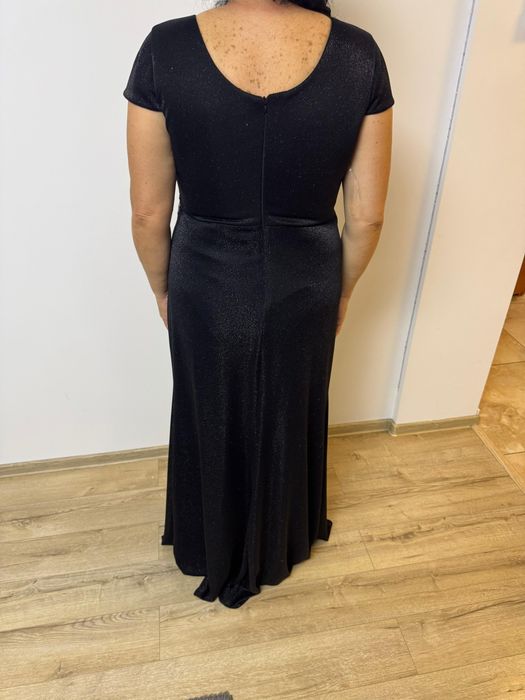 Rochie nouă pentru ocazii speciale marimea 52