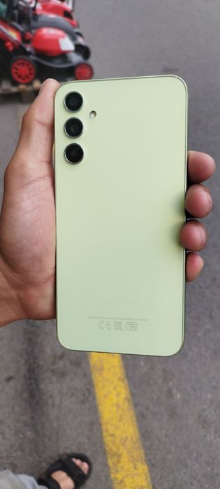 Samsung a34 yengi 15 kunlik telefon aybi yoq umuman