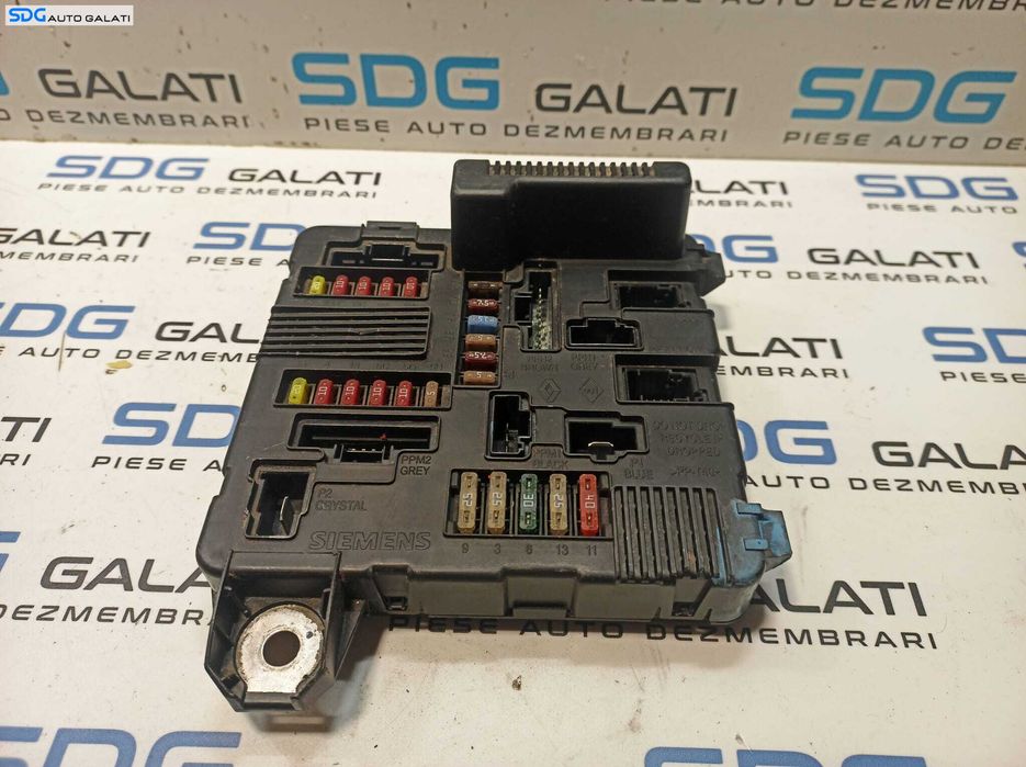 Calculator Unitate Panou Tablou Sigurante Renault Megane 2 2002 - 2008 Cod 8200306033A S118399300 [L0482]