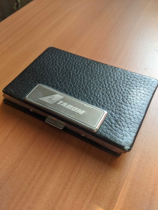 Suport carti de vizita Tarom