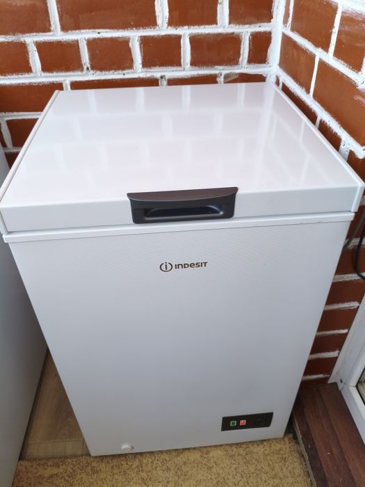 Новый морозильник INDESIT