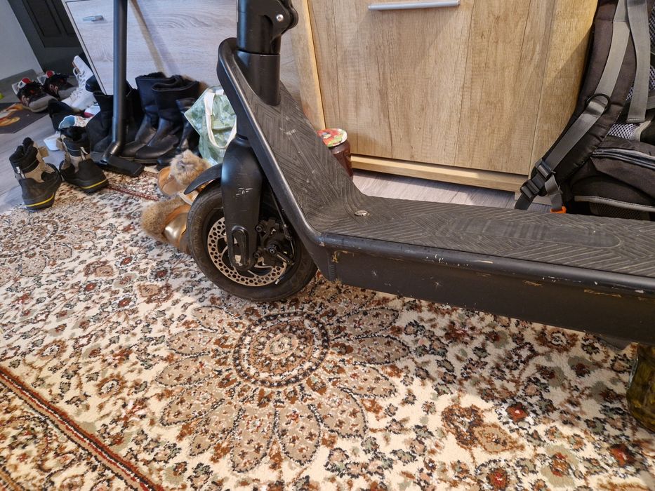 Trotineta electrica Isen X9 pro baterie detașabilă 16Ah