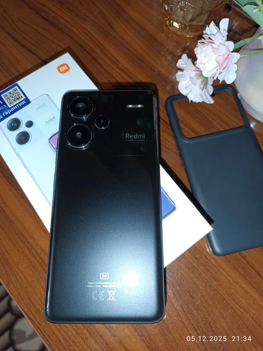 Redmi 13 pro+ 5G    8/256