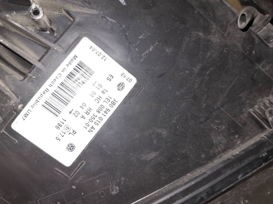 Фарове Хела за Фолцваген Б5.5  2004