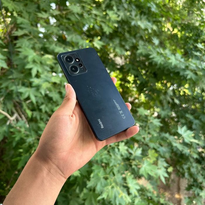 Redmi Note 12 sotiladi srochno