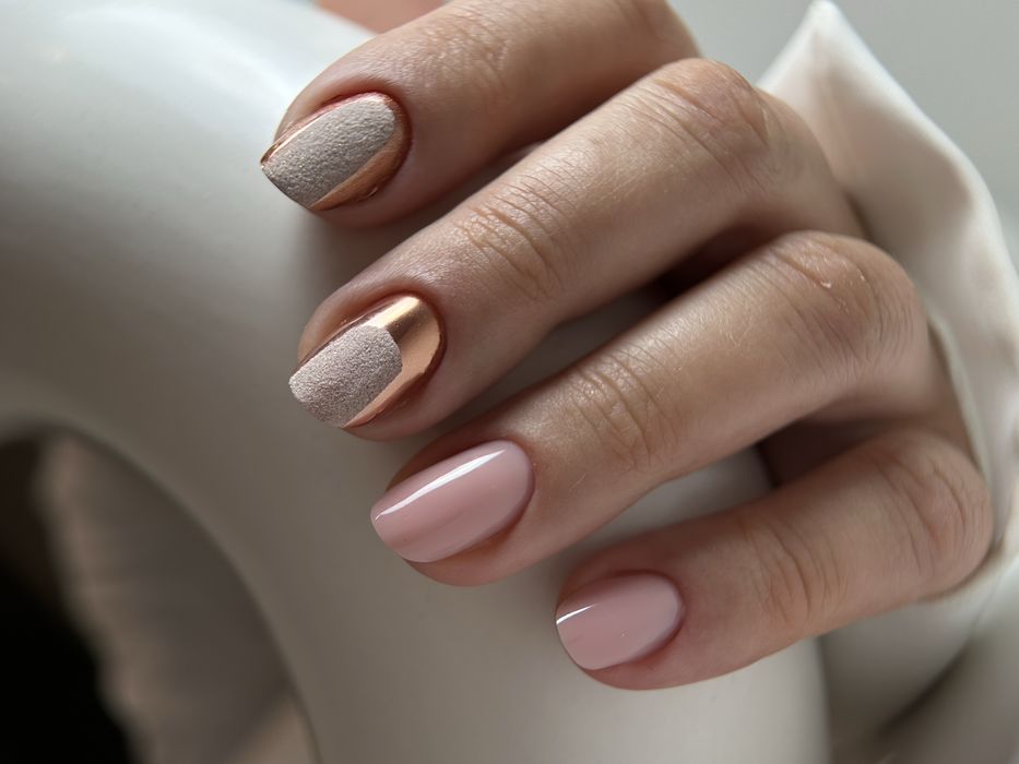 Unghii cu gel si oja semipermanenta, Sanpetru !