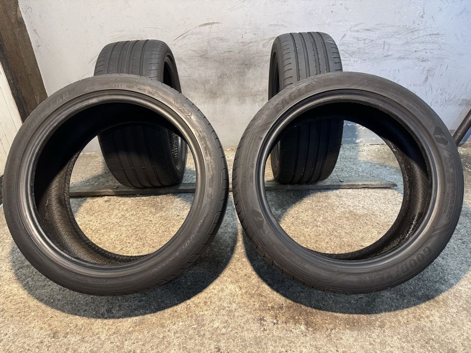 Гуми 245/40/18 и 225/45/18 GOOD YEAR Eagle F1