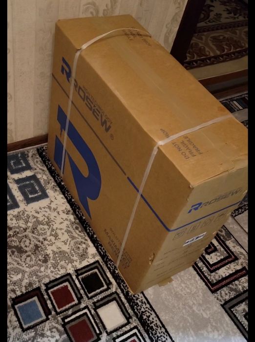 Швейная машинка стол вместе и оверлок