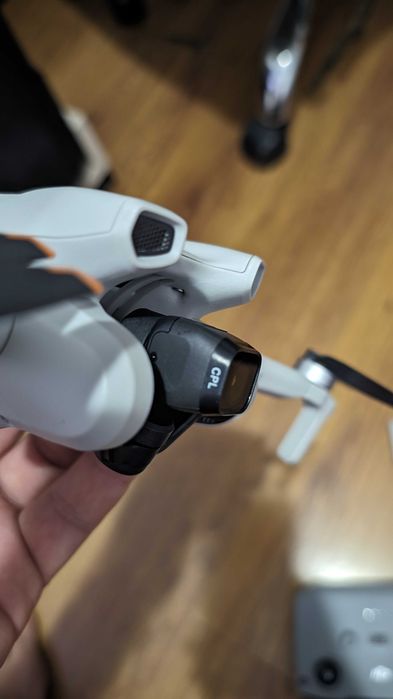 Drona DJI Mini 3