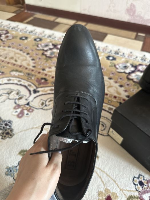 Продам мужские туфли