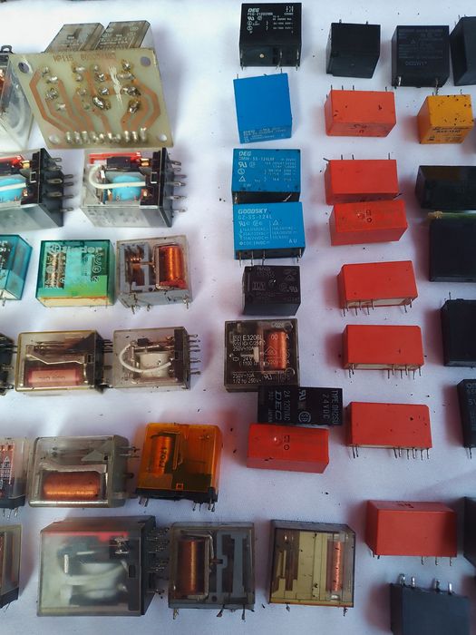 Relee Originale OMRON /DEC/OEG/ Finder / Schrack/ Songle/Asetyc/