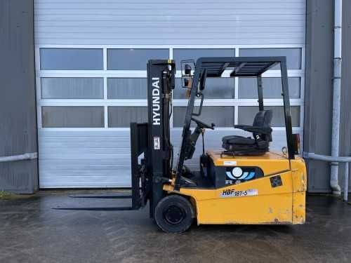Electrostivuitor HYUNDAI HBF18T – 1.800 kg – Duplex 3,3 m – Baterie 2022