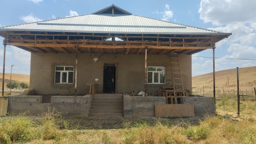 Uy sotiladi Parkent tumani  Juduruq