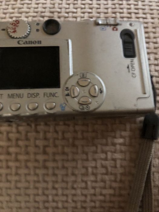 продам цифровая камера ,,Canon’’
