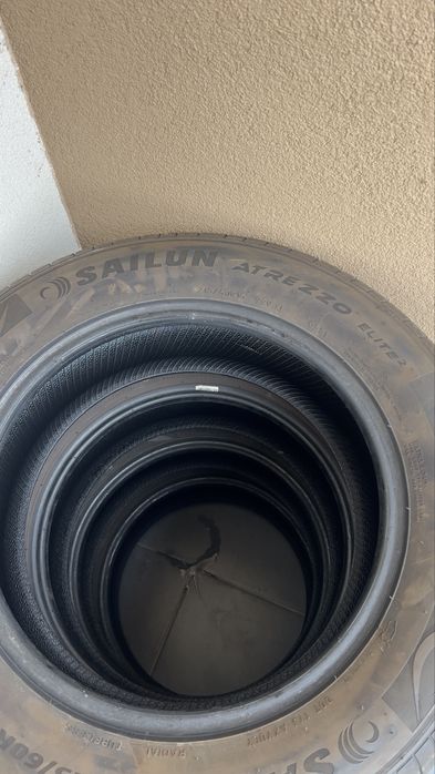 Anvelope varǎ 215/60 R16