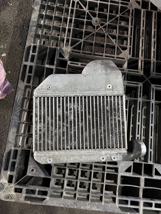 Интеркулер (intercooler) Toyota Aristo Lexus GS